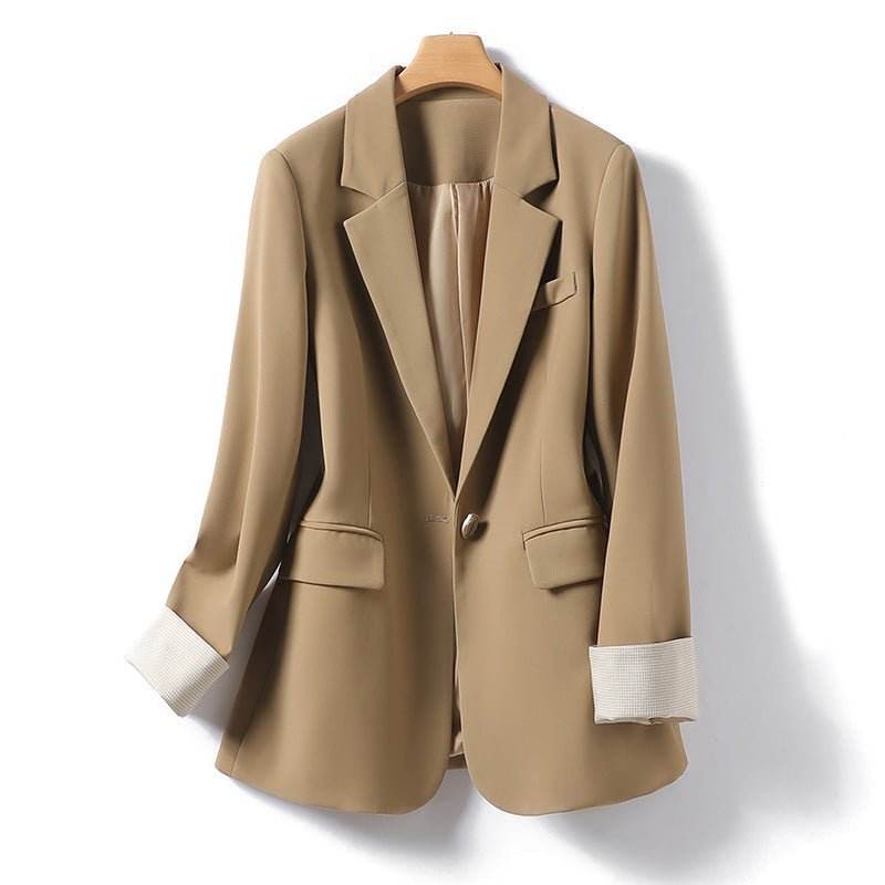 VALA I MODISCHER KHAKIFARBENER BLAZER - gutaussehen