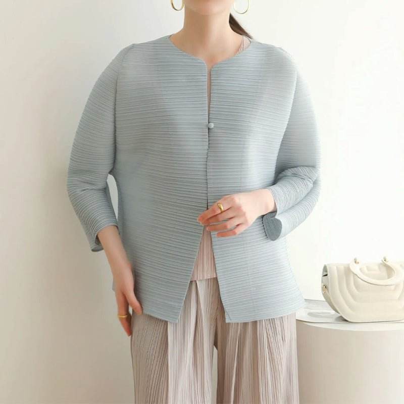 ERMELINDE I ELEGANTER PLISSIERTER BLAZER - gutaussehen